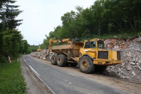 REKONSTRUKCIJA CESTE GRAHOVO BLOŠKA POLICA 04 FOTO LJUBO VUKELIČ